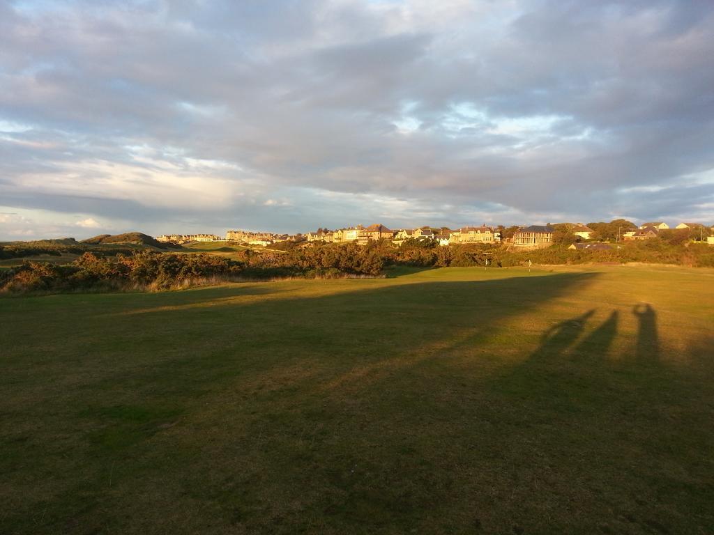 Tighnabruaich Annex *